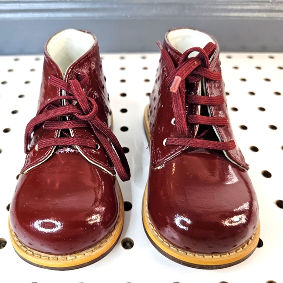 JOSMO WALKER Patent Ostrich Walking Shoes Size: 5 toddler Color: Burgundy - Picture 1 of 10